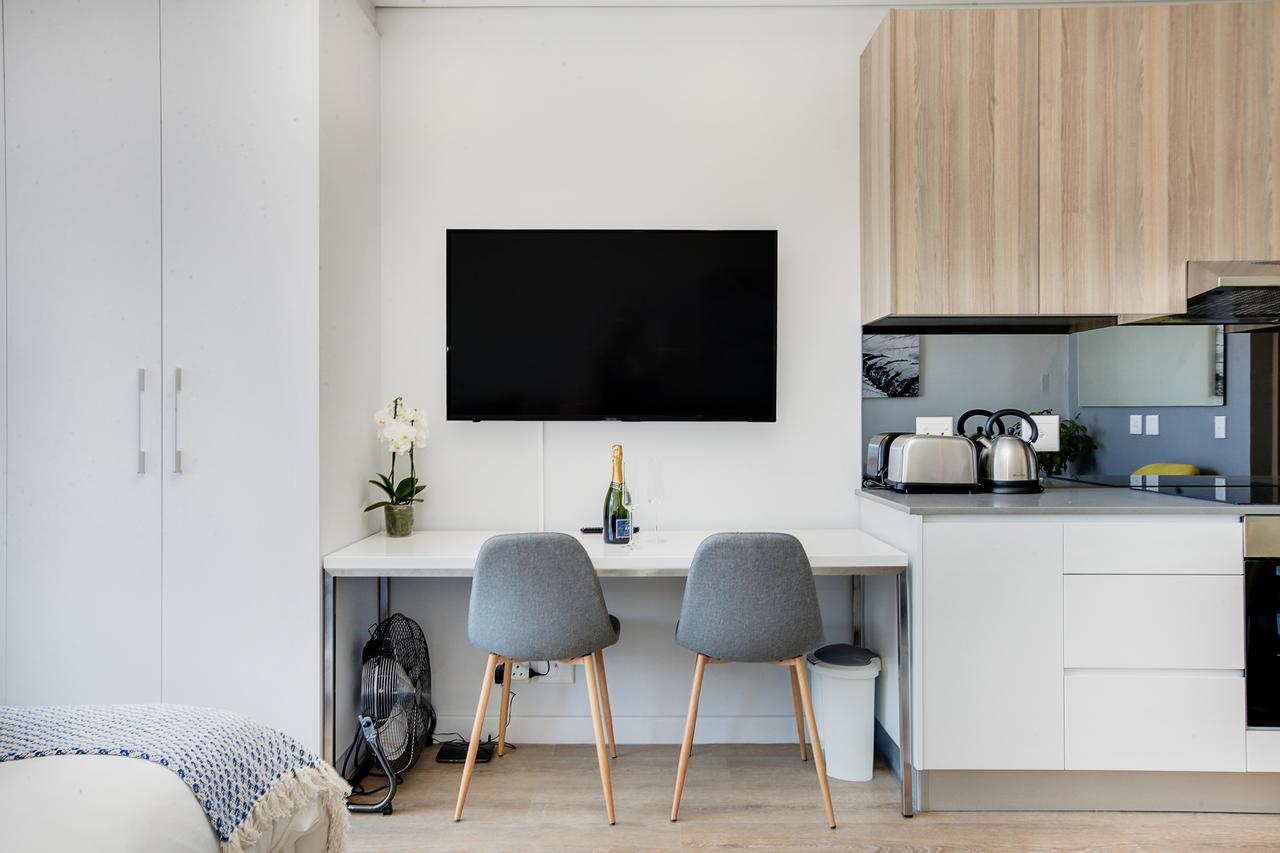 Backup-Powered Trendy Ny City Apartment At Table Mountain Kaapstad Buitenkant foto