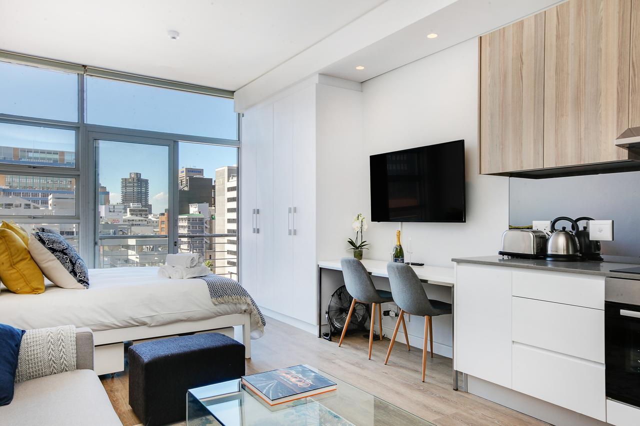 Backup-Powered Trendy Ny City Apartment At Table Mountain Kaapstad Buitenkant foto